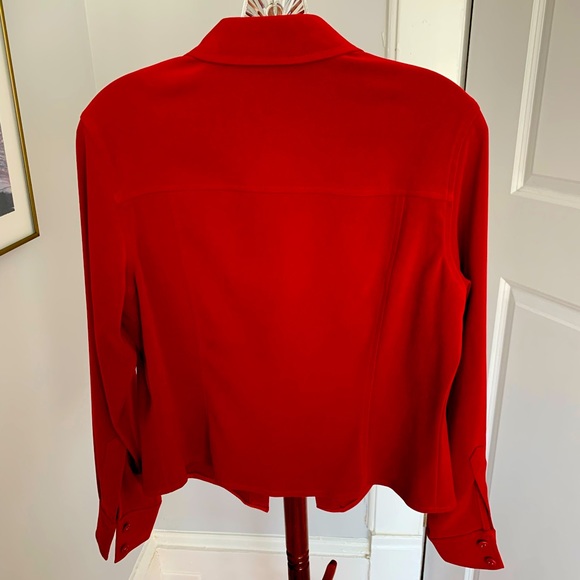 Red button down blouse, excellent condition - Picture 2 of 2